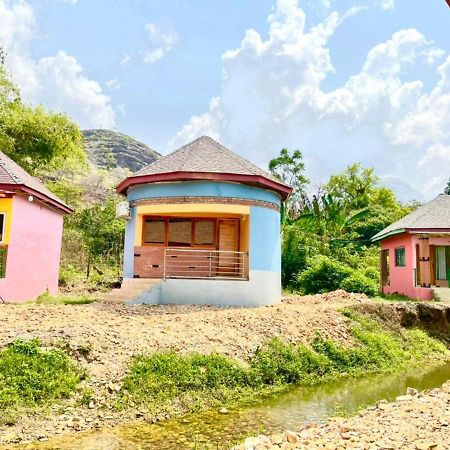 Bamboo River Resorts Wli Afegame Dış mekan fotoğraf