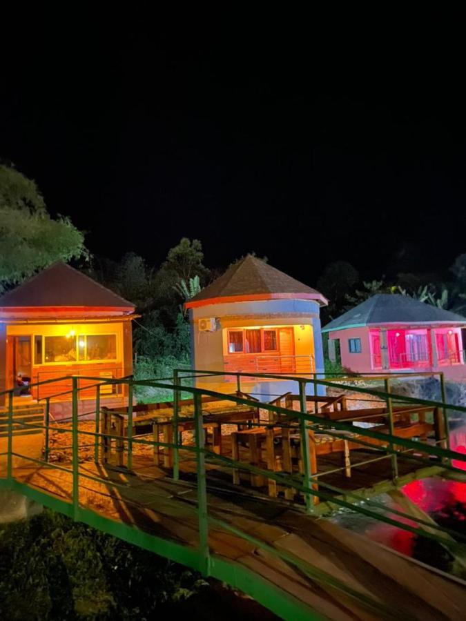 Bamboo River Resorts Wli Afegame Dış mekan fotoğraf