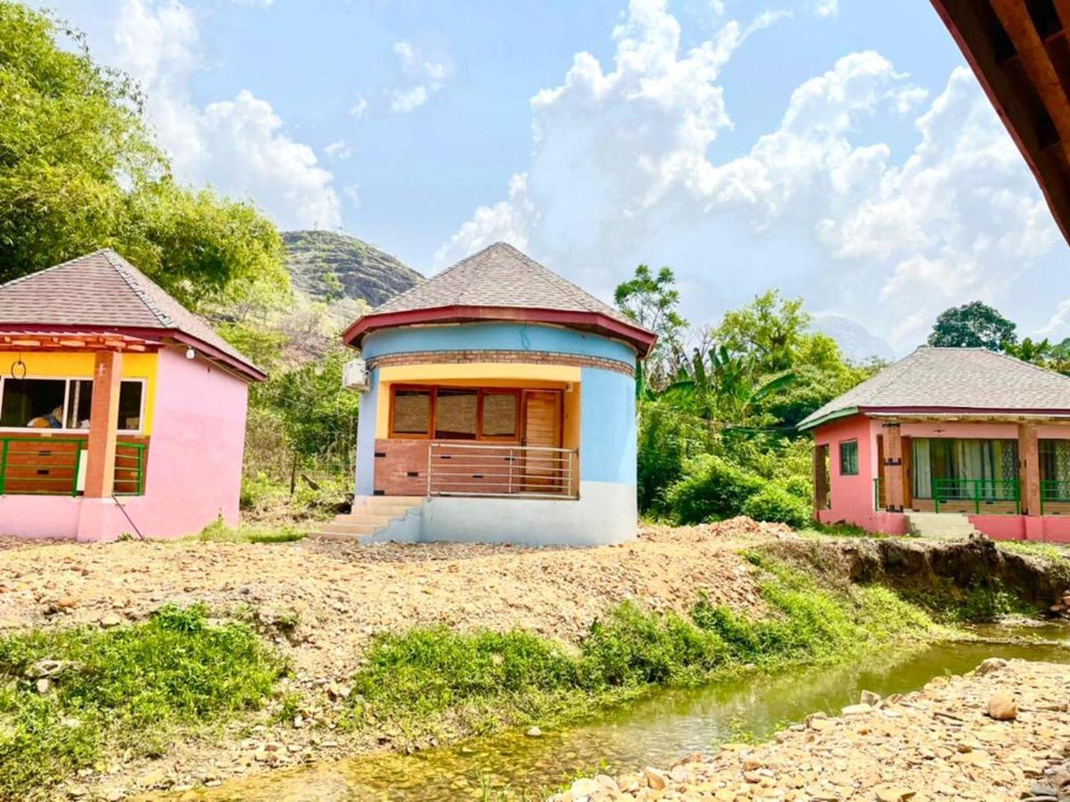 Bamboo River Resorts Wli Afegame Dış mekan fotoğraf